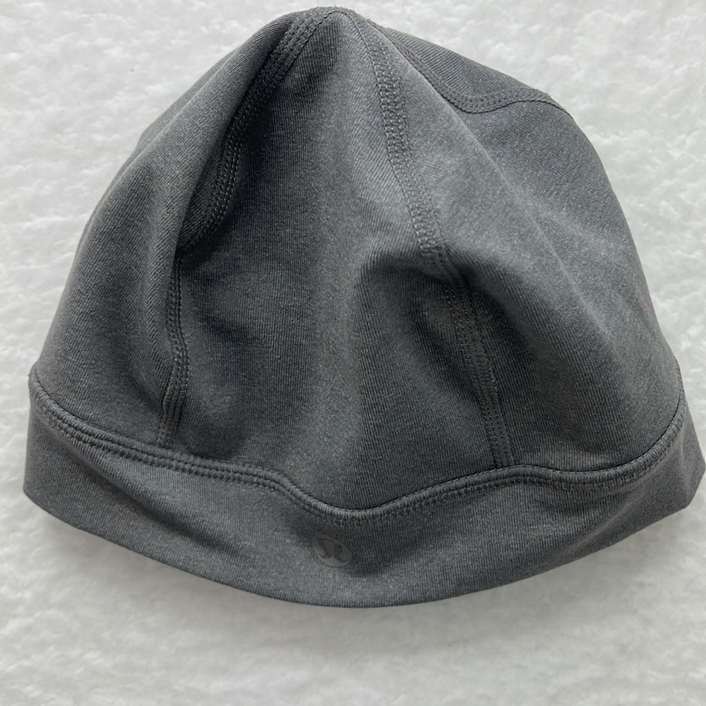 Lululemon beanie